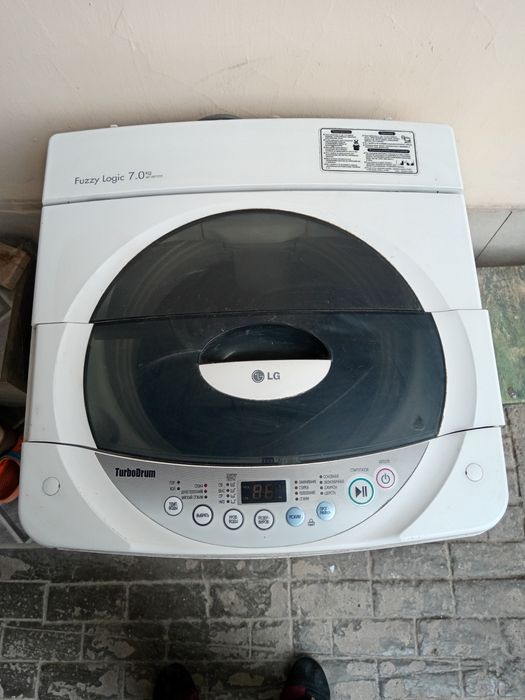 2 ta kir yuvish mashinasini sotaman LG 7 kg va  Artel 6 kg