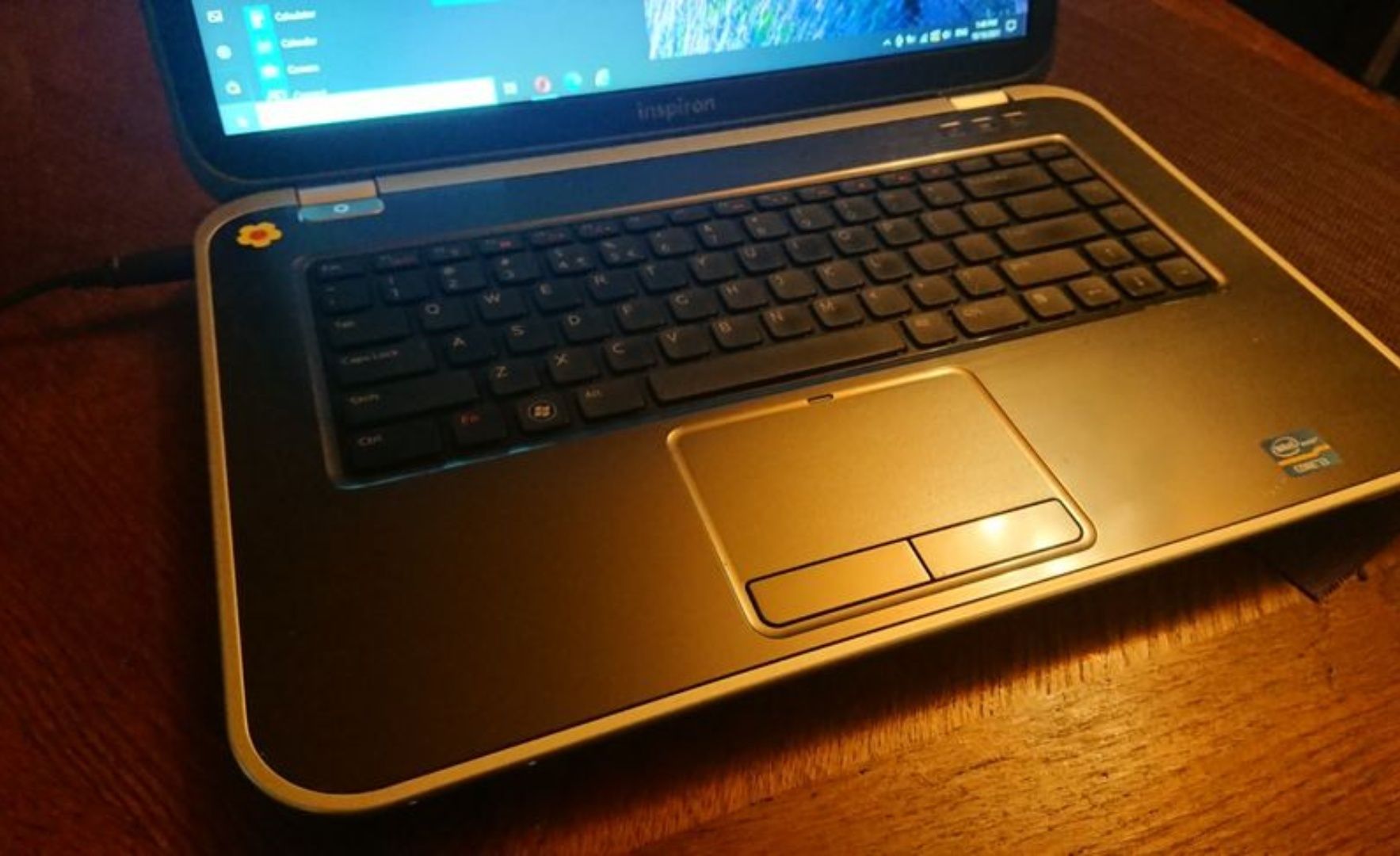 Laptop Dell Inspiron
