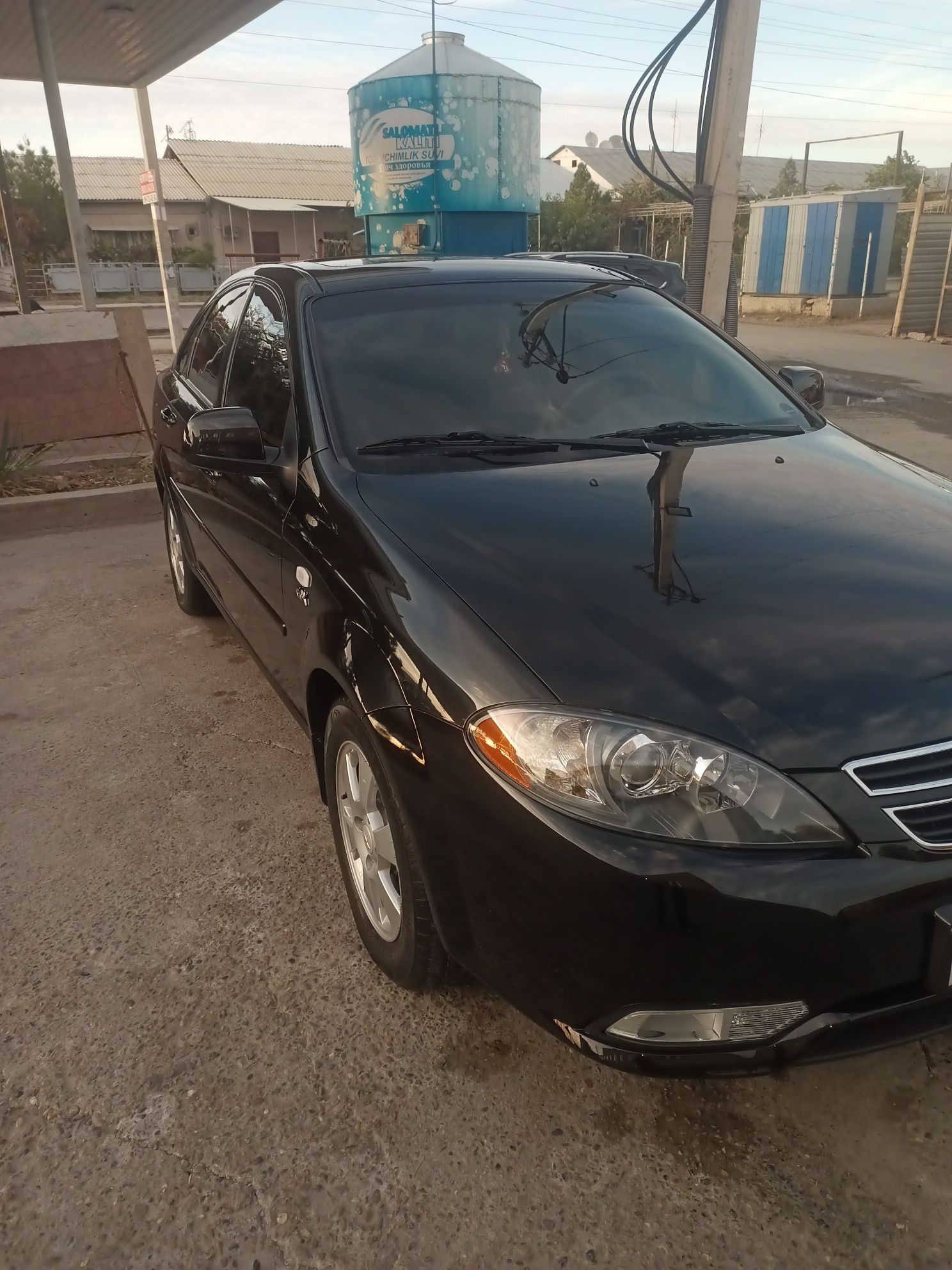 Продаётся gentra lacetti 3 позиция