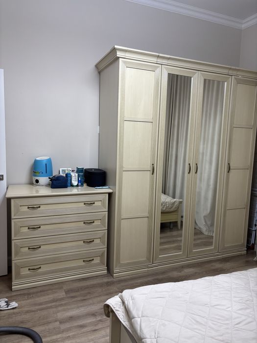 Спальный гарнитур 8 предметов