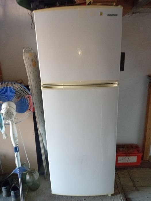 Холодильник  рабочий