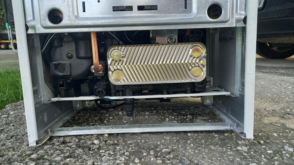 Centrală termică pe gaz Ariston Clas Evo 24kw