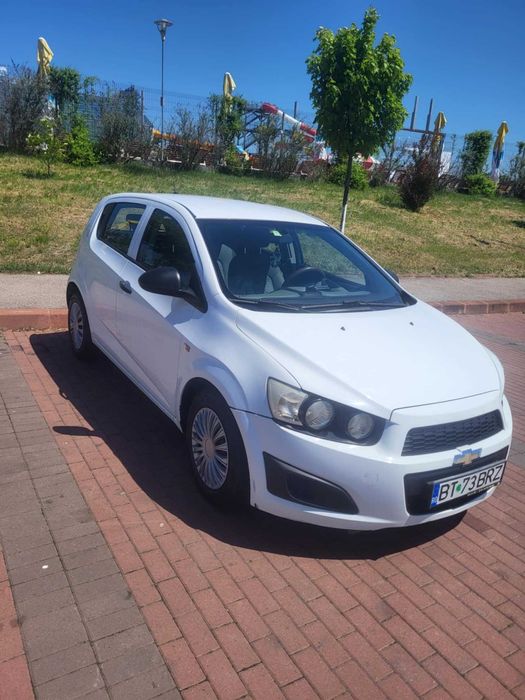 Chevrolet aveo hatchback