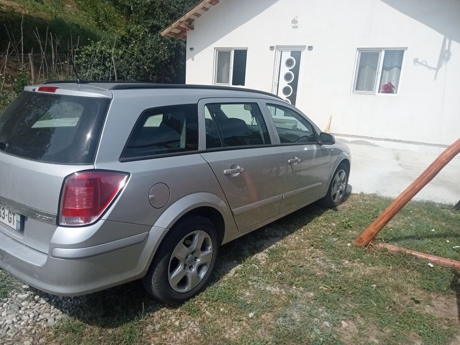 Vând Opel Astra h