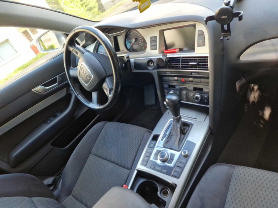 Audi A 6 EF. 2 L motorina
