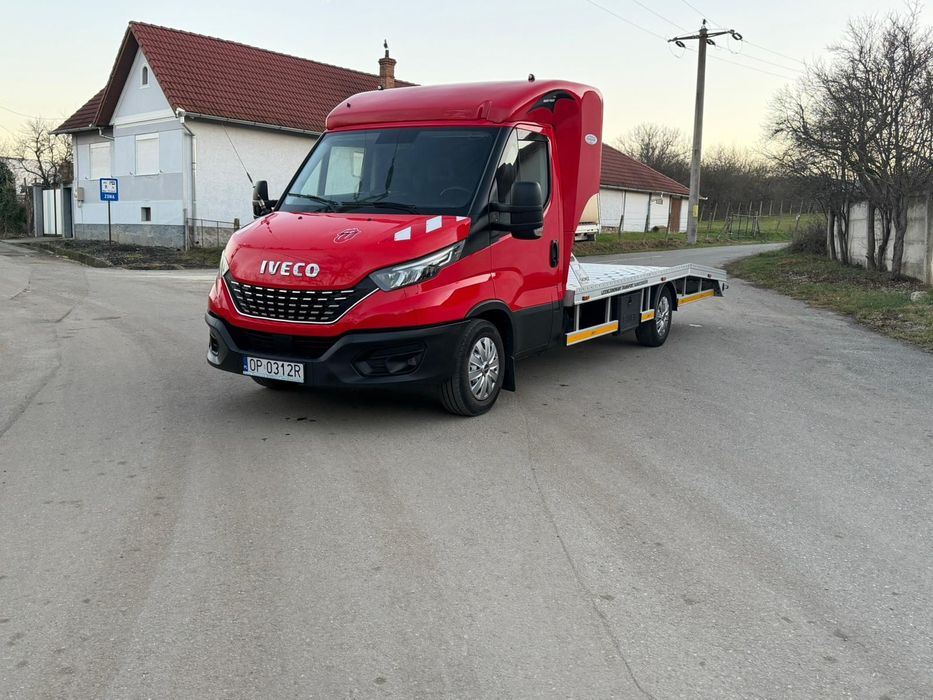 Iveco Daily  Autoplatforma 2021 35s18
