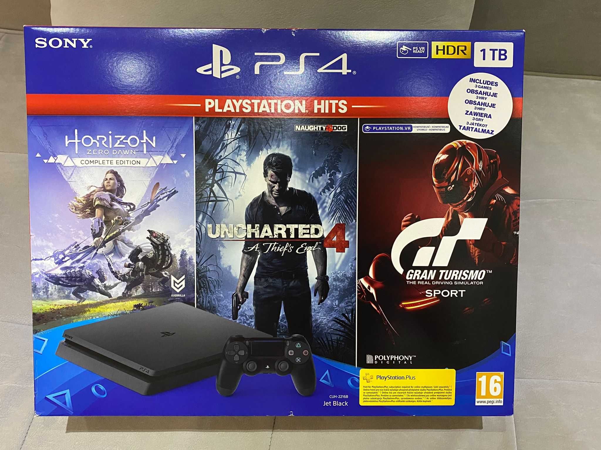 Vand PS4 Slim 1TB + 1 maneta originala + 5 jocuri, stare IMPECABILA