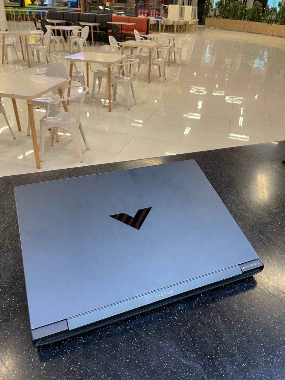 Hp victus 15 16/512 i5 12th gen 12450H