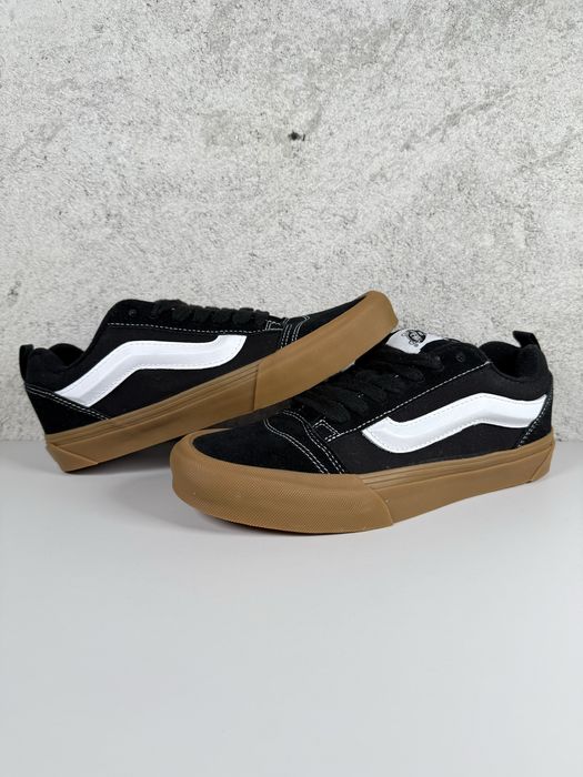 Vans Knu Skool Black Suede