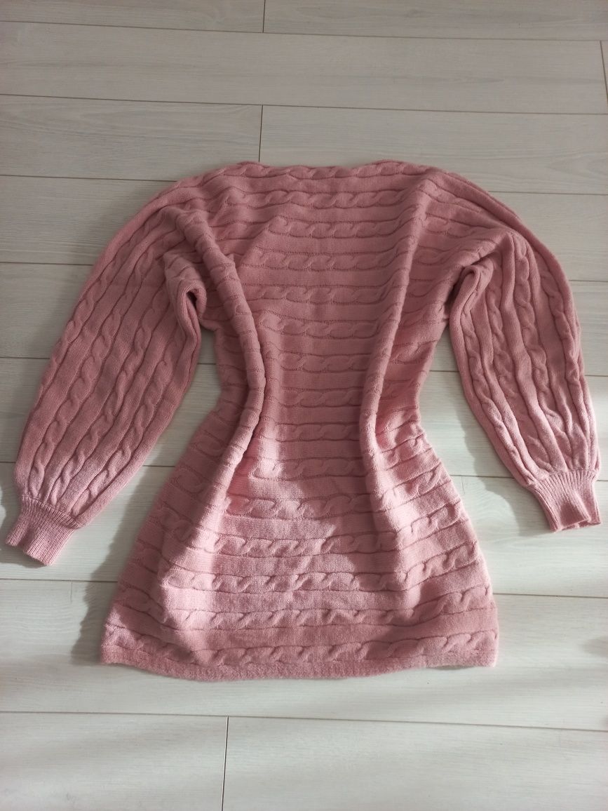 Vand rochie iarna/ pulovar lung, roz pudrat