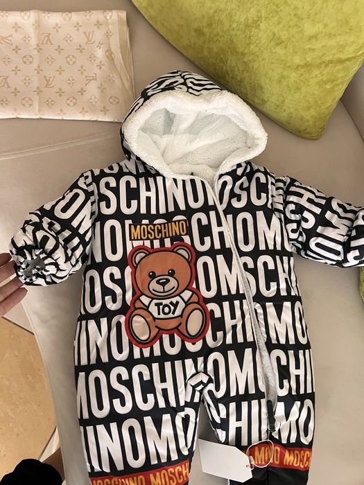 Combinezon copii Moschino 68-74