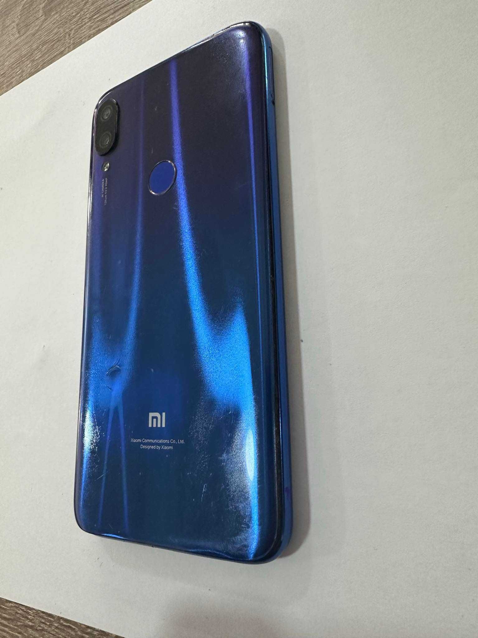 Продавам  Xiaomi Mi Play 64GB Dual Sim Black