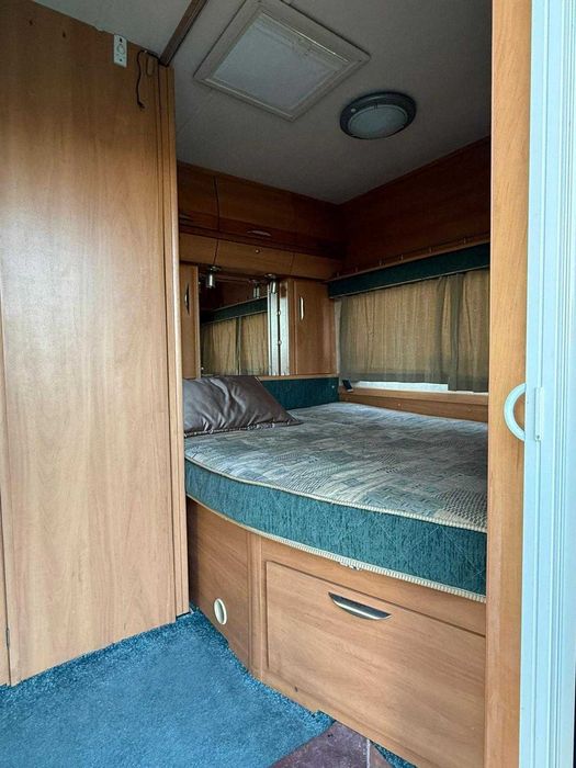 Vând rulota Swift challenger 2002 in stare foarte buna