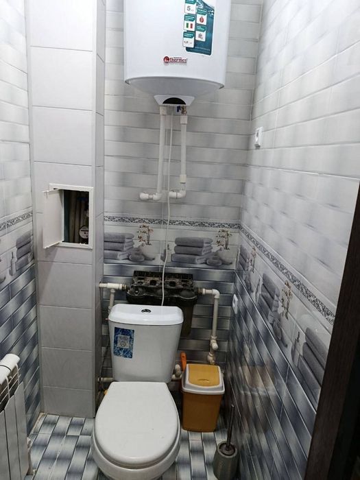 2 xonali kvartira sotiladi