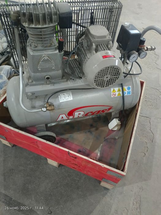 Продам компрессор