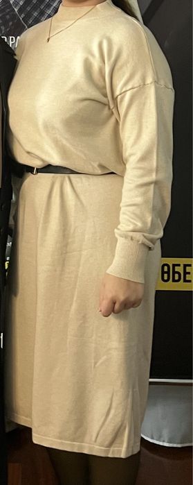 Вечерное теплое платье