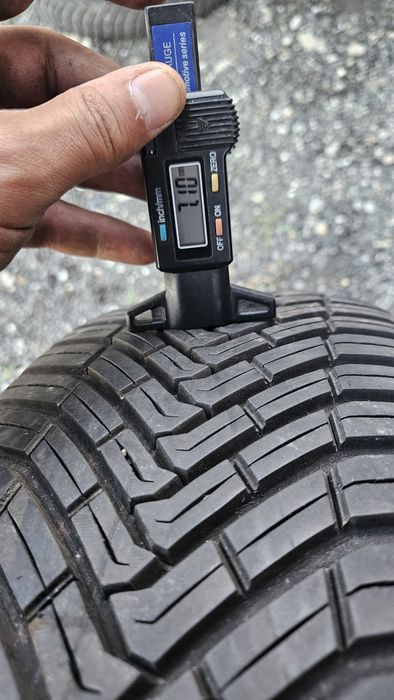 2бр гуми 195 65 15 дот 21 континентал