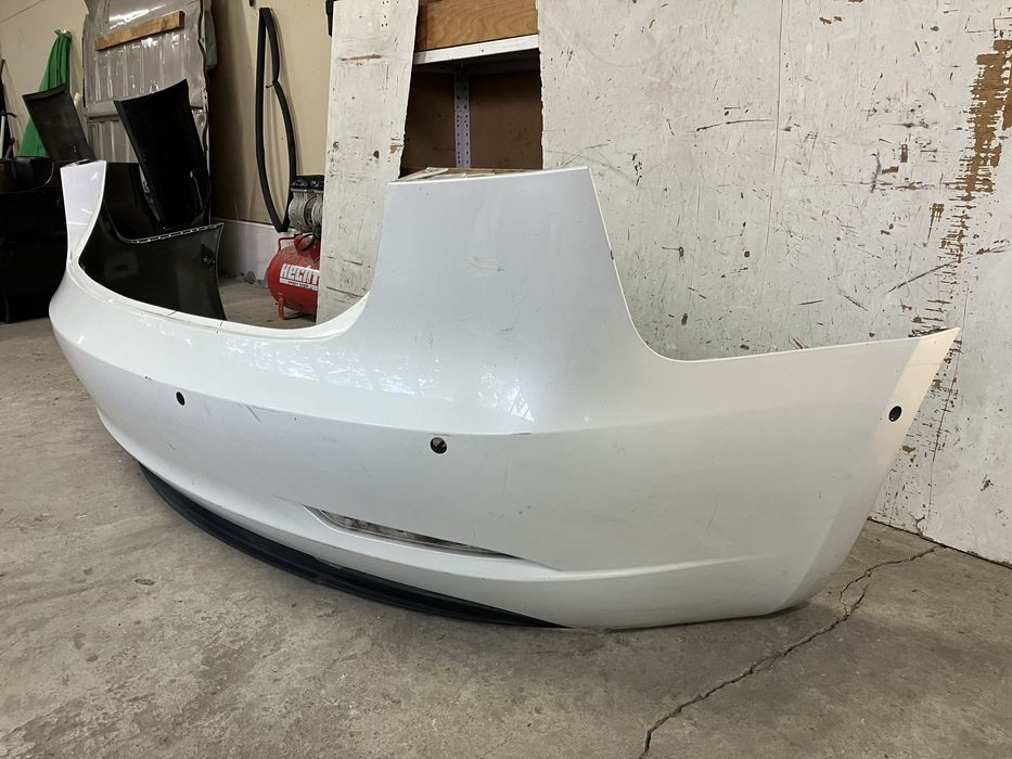 Задна броня за Tesla 3 Тесла 3  2017-2023г