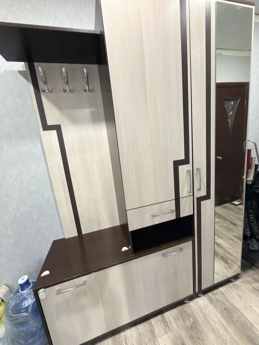 Прихожая СРОЧНО