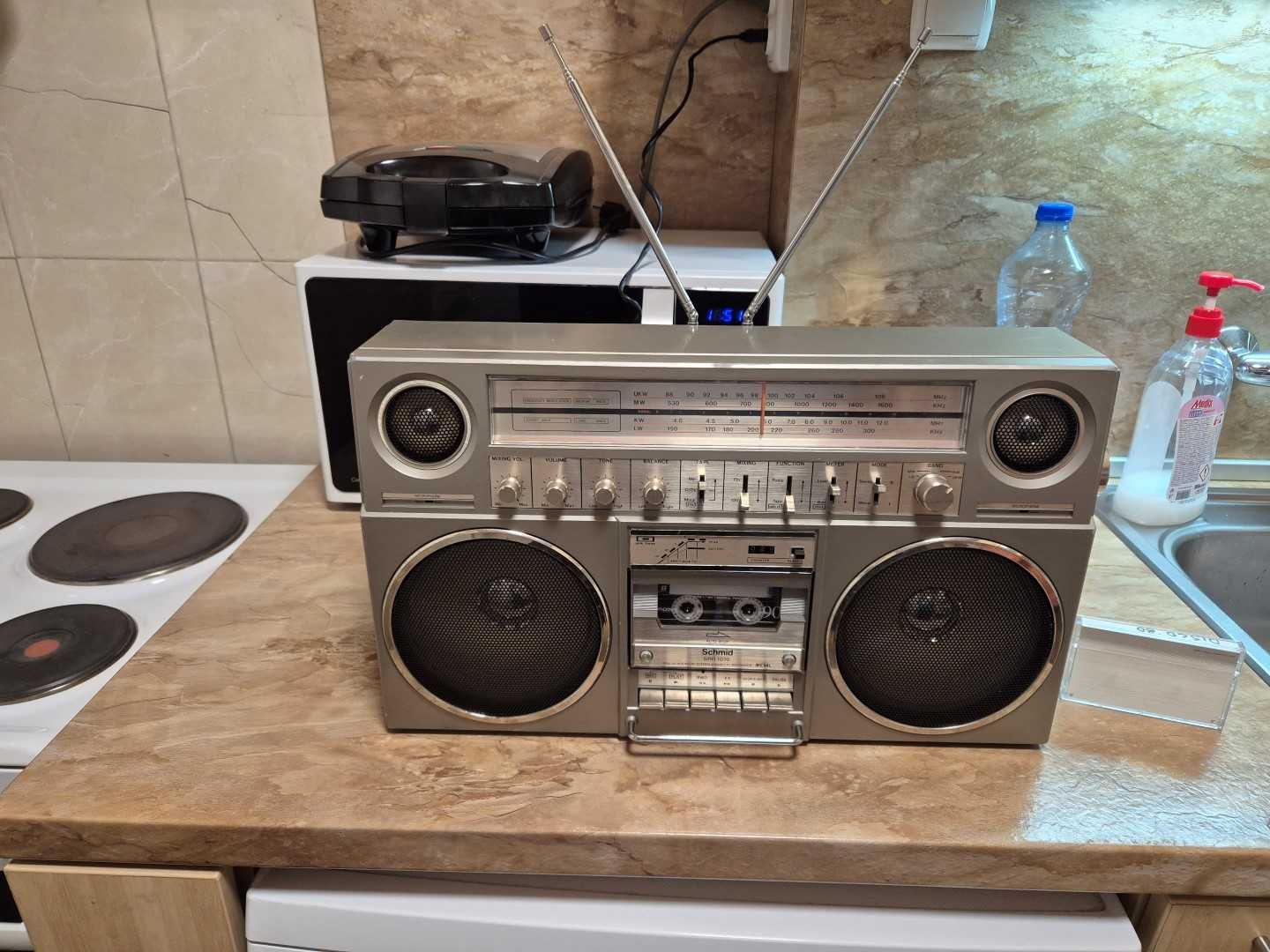 Радиокасетофон SCHMID SRR 7070