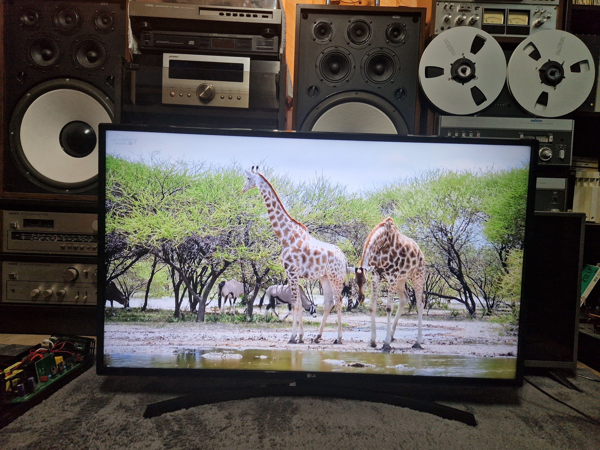 LG 43 UK  6470 (4k)