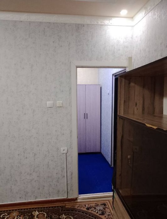 ! Срочно‼️Ин Яз 1 комнатная балкон 1.5/6 9кв Чиланзар