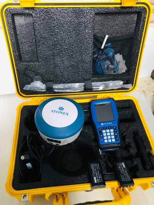 GNSS RTK Stonex S9i - HOT-SWAP si GPS, GLONASS, Galileo și BeiDou.