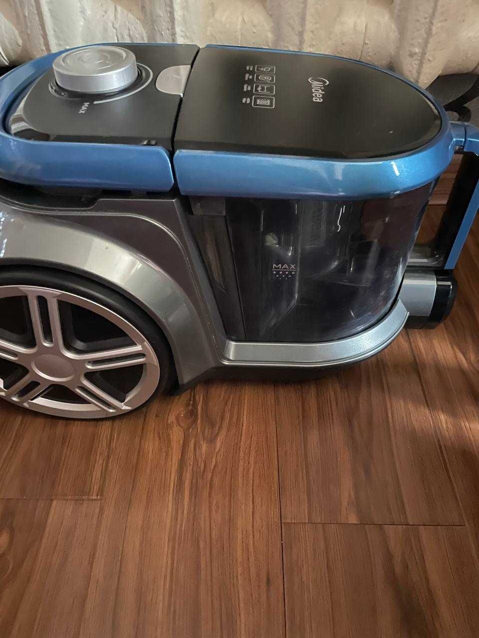 Пылесос Midea продается