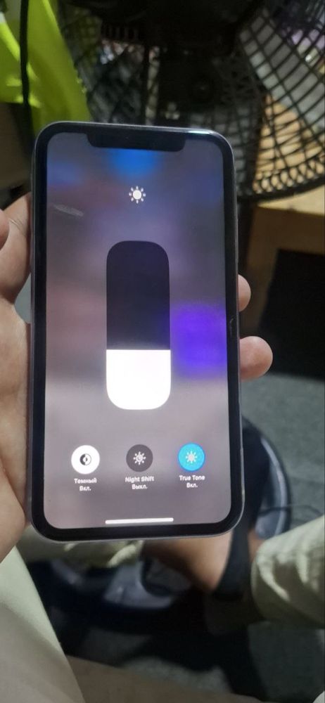 iPhone 11    128GB