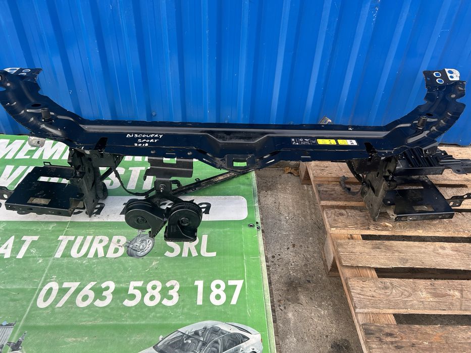 Trager Range Rover Dicovery Sport 2017