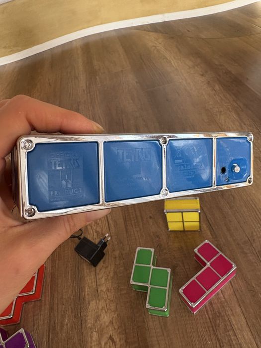 Lampa tetris modulara