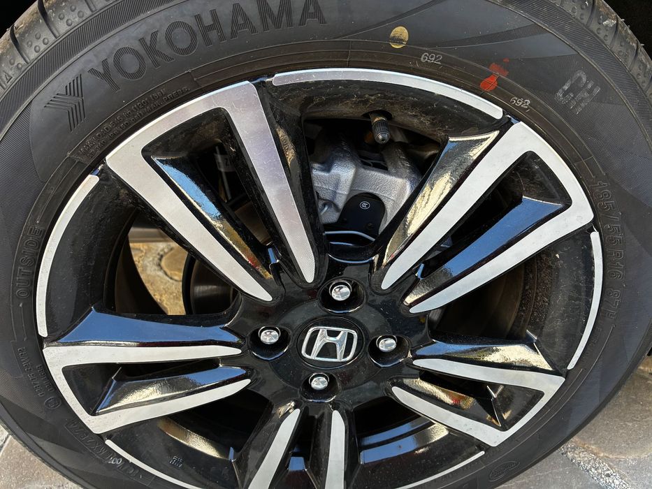 Anvelope Yokohama 185/55/16 Vară