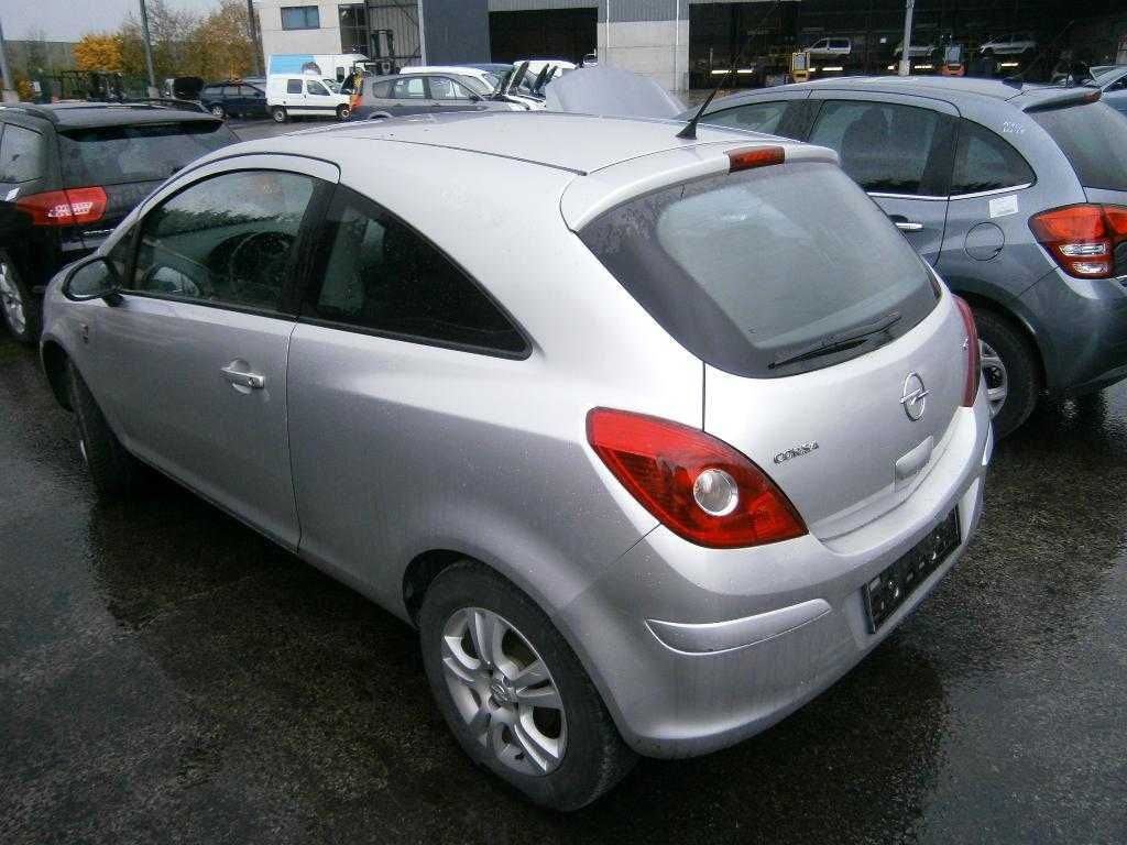 Opel Corsa D 1.2i/1.3CDTi  2007г. на части