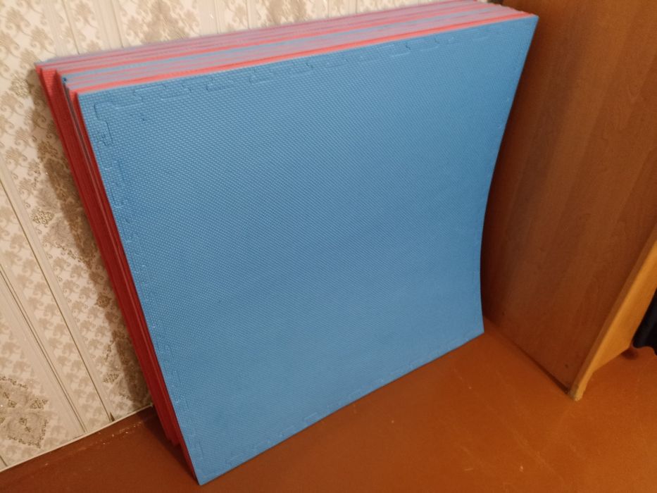 Продам будо маты 1м.×1м. толщ.2 см. 9шт.5500