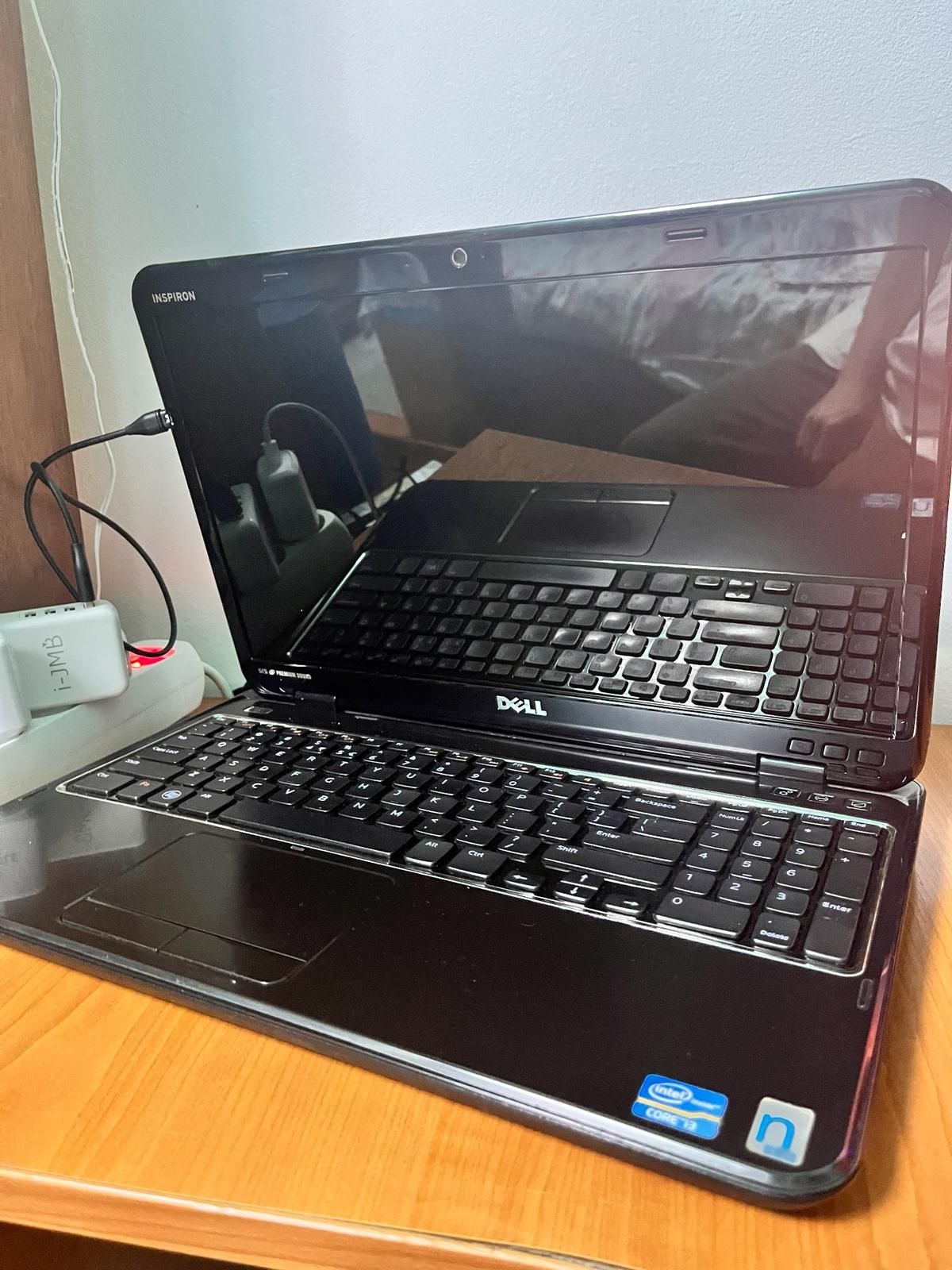 Vând laptop Dell inspiron N5110