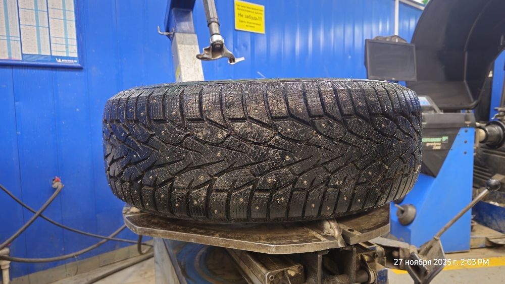 Продам шины зимние