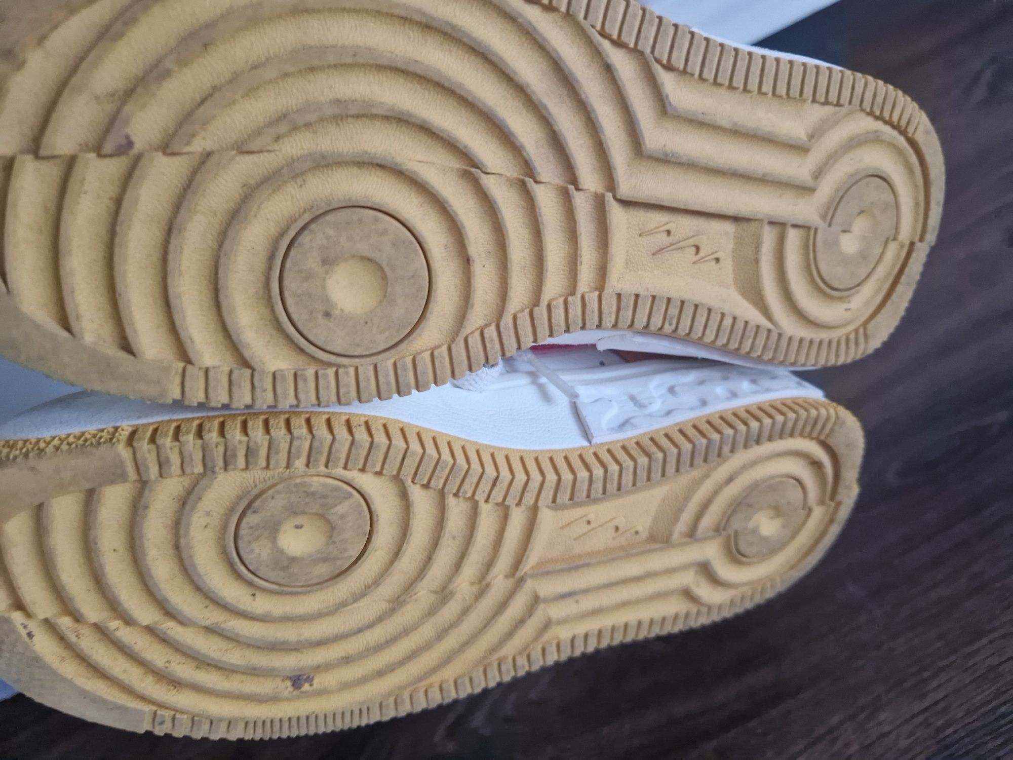 Nike fete adidași 37.5