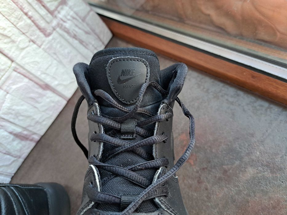 детски ботуши,зимни обувки,боти,апрески,Nike номер32 за момче