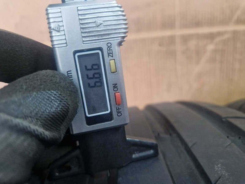 4 Michelin R18 255/60
летни гуми DOT4119