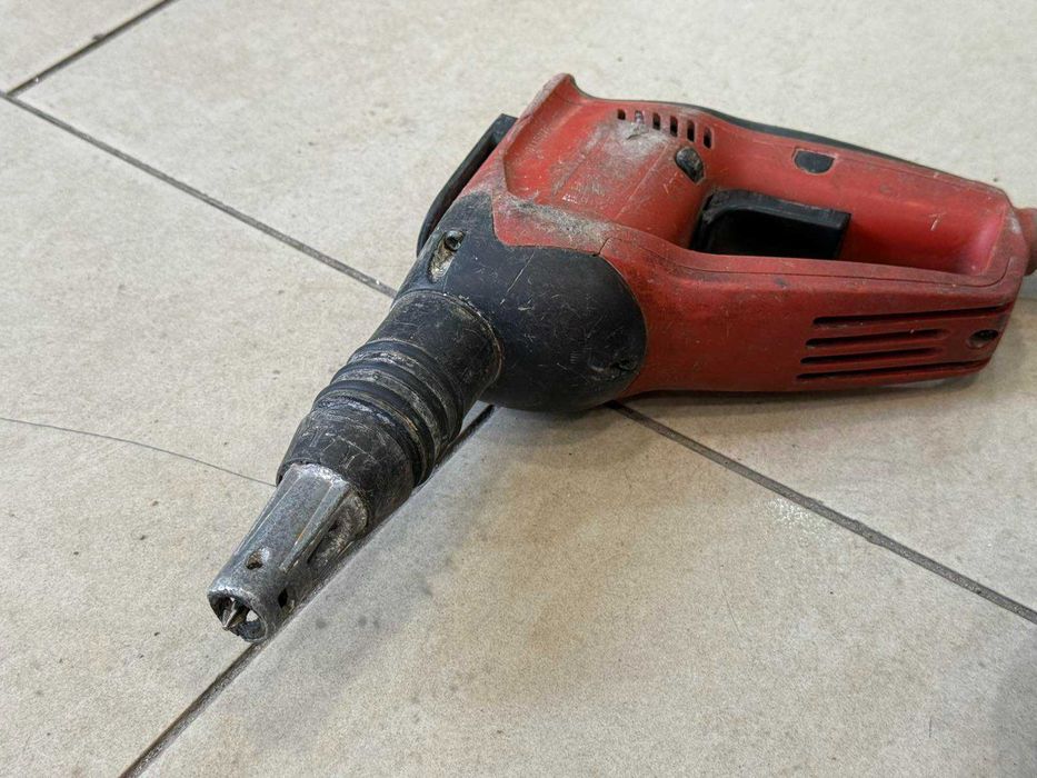 Професионален Винтоверт за Гипсокартон Hilti SF 4000 – 450W