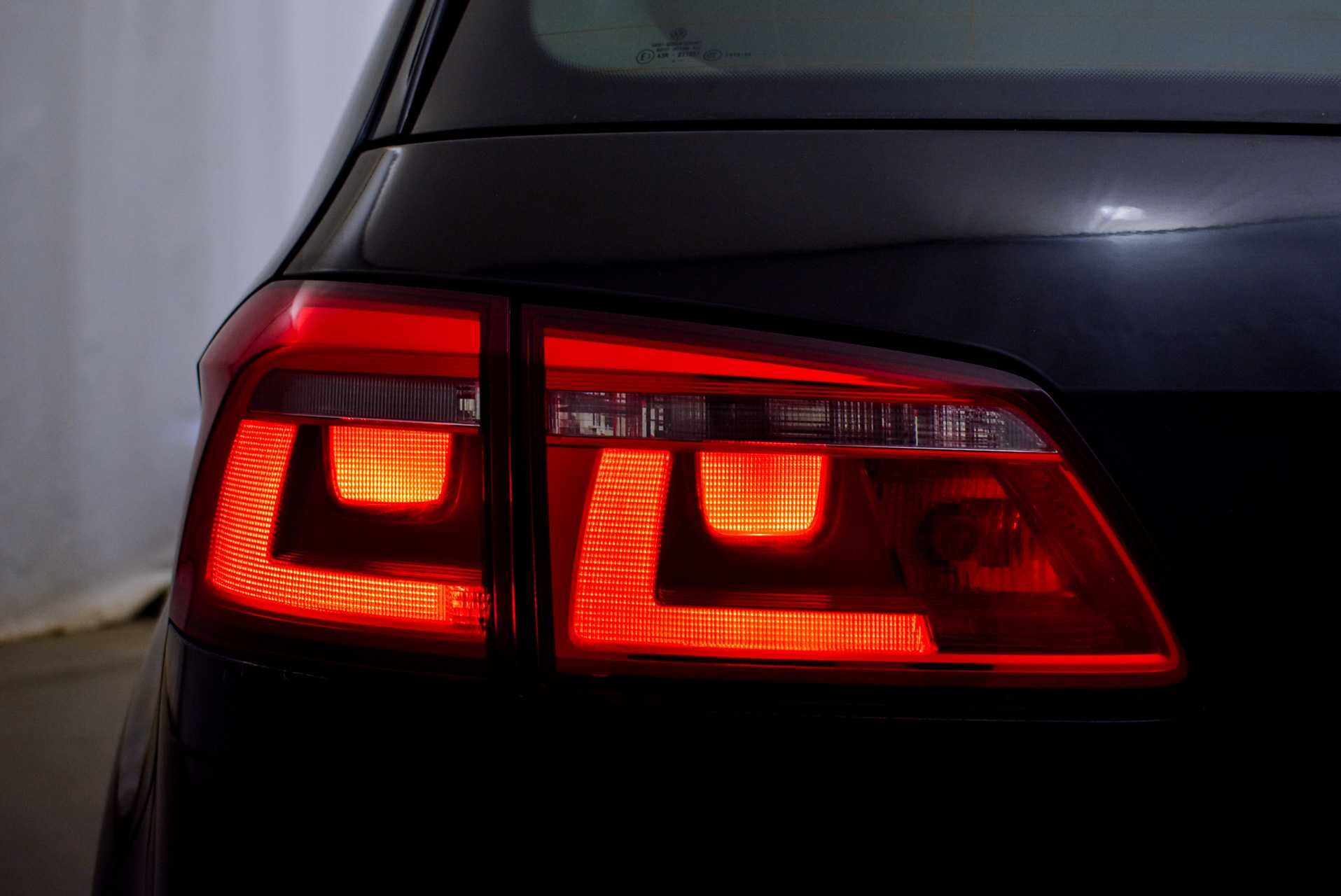Volkswagen Golf Sportsvan - Дистроник