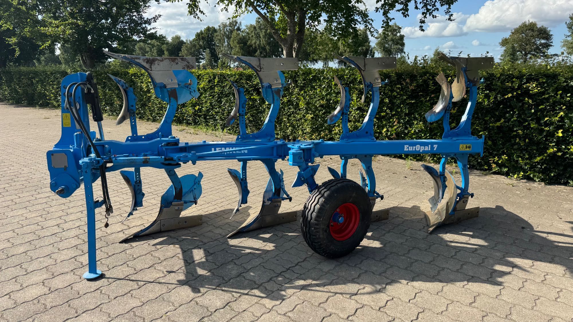 Lemken Europal 7. Case Puma. John Deere, Belarus tortadi