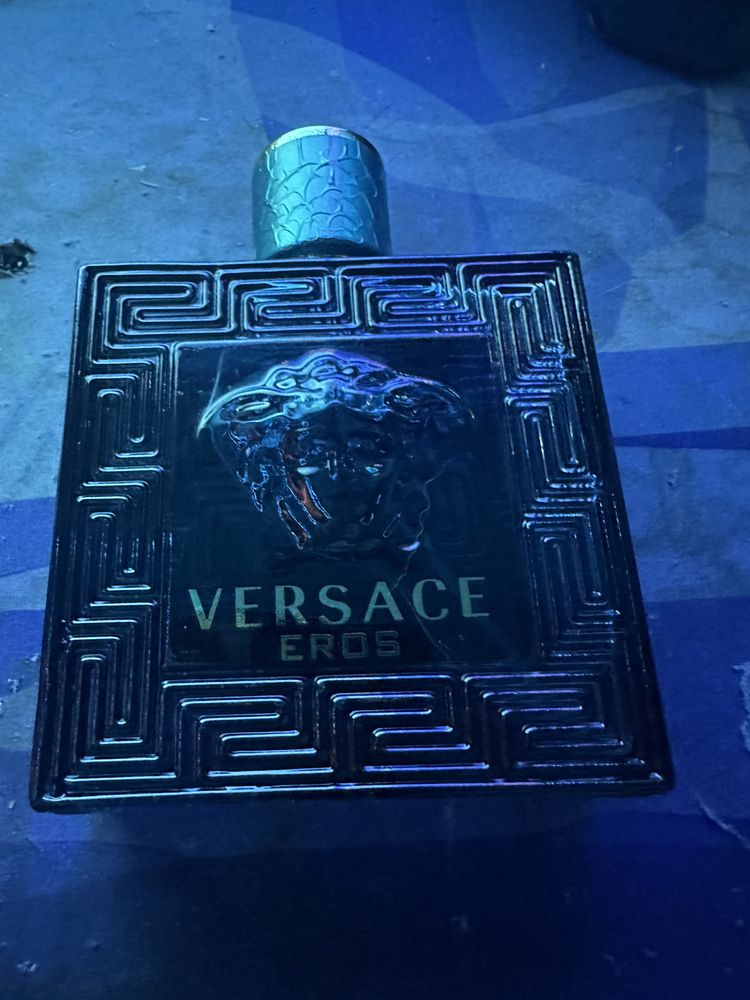 Parfum versace eros