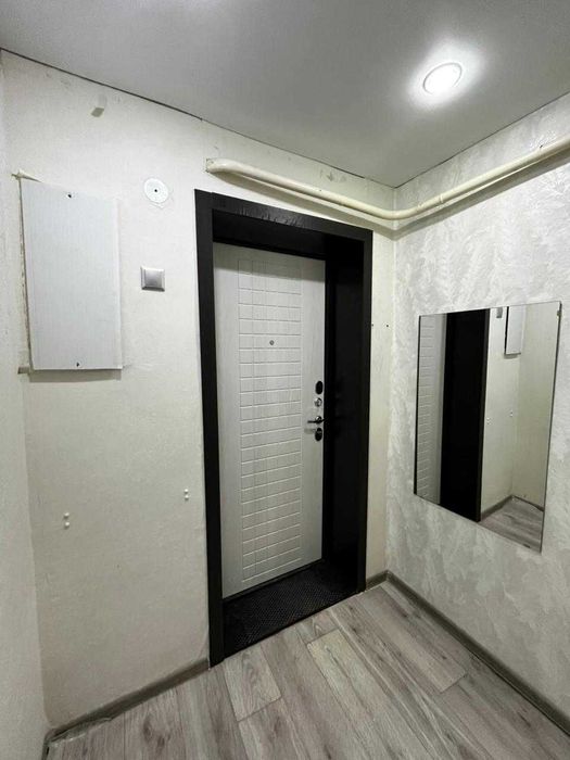 Продам 1 кв., 1/5, 9 мкр, не угол