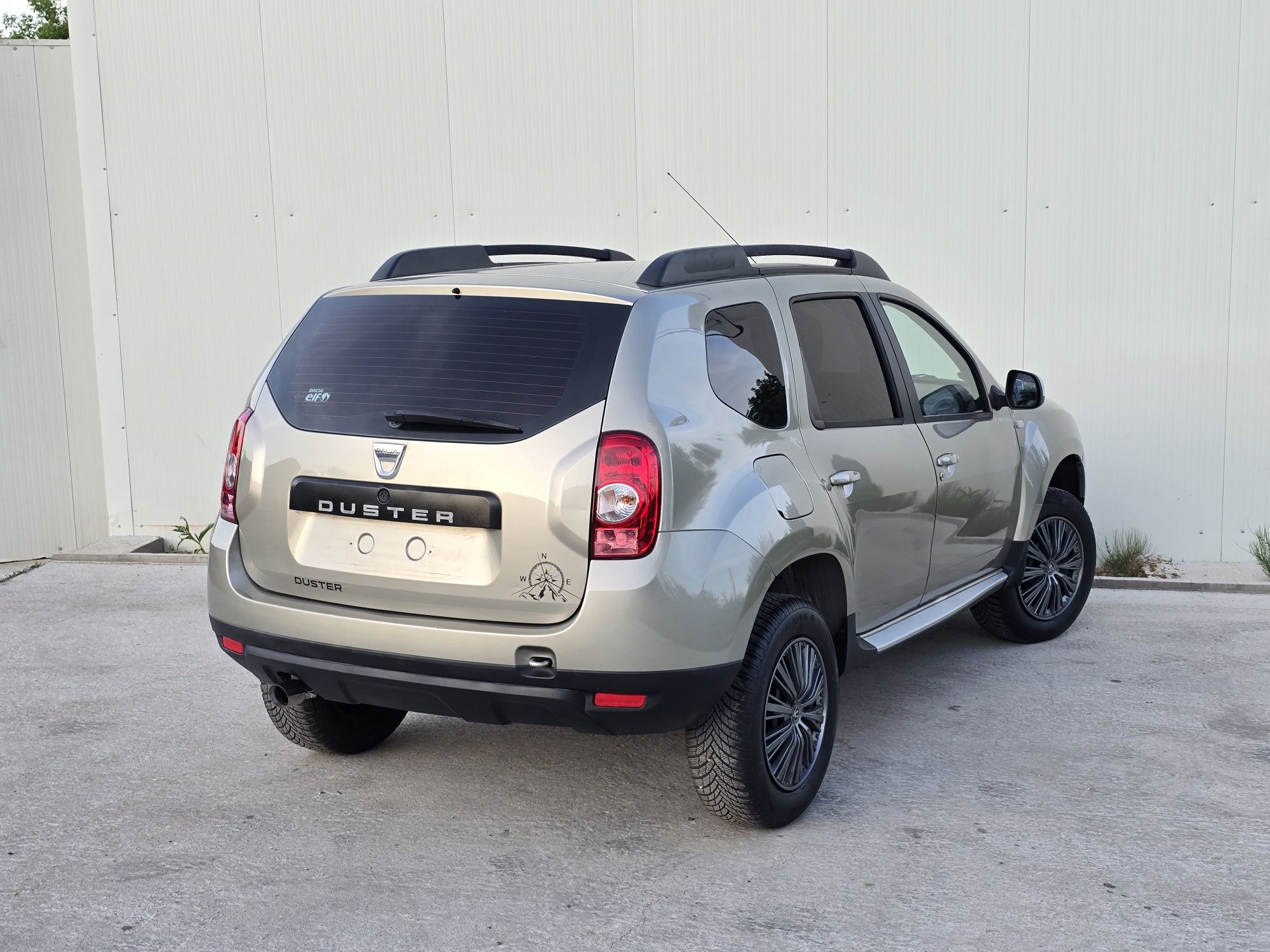 Dacia Duster 2011/12 1.6i 16 Valve IMPECABIL Posibilitate Rate