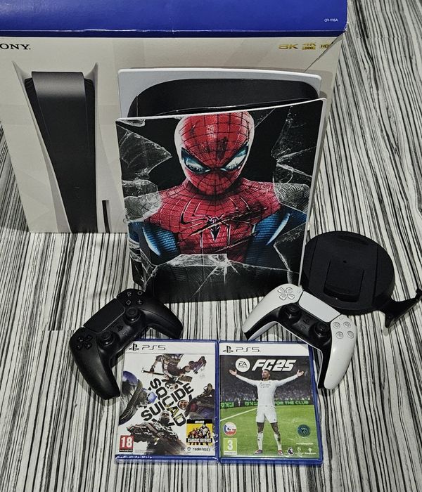 Consola Sony ps 5 disk edition +2 jocuri originale