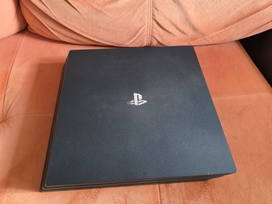 Playstation 4 Pro CUH-7016B