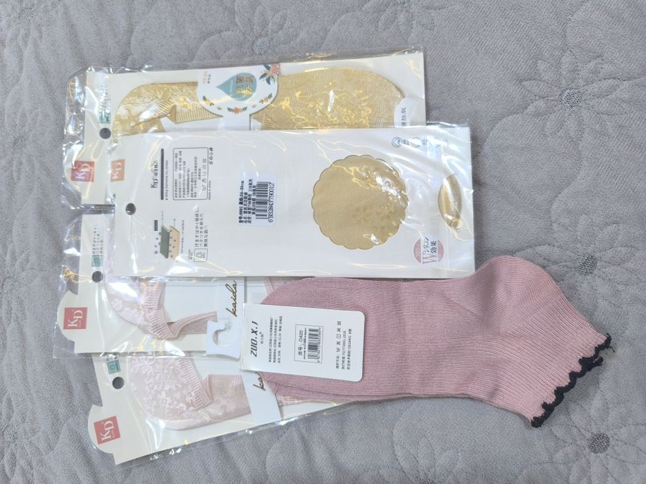 Носки женские      .