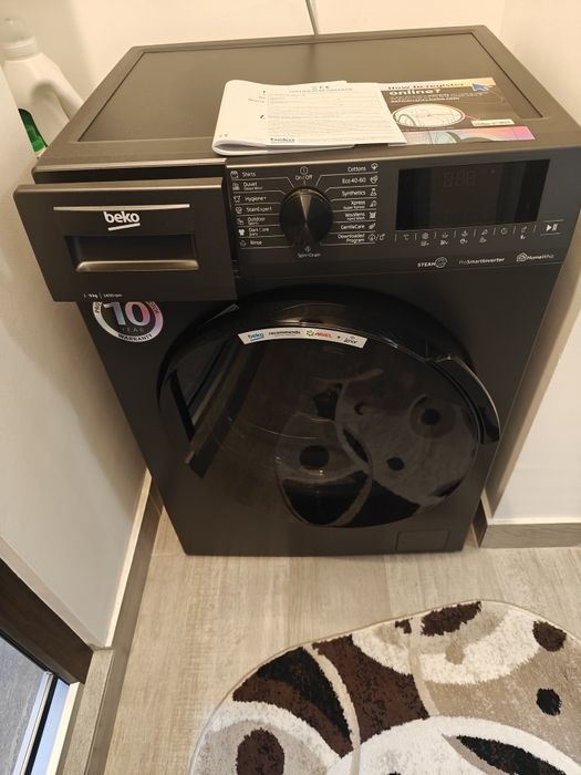 Vând mașină de spălat Beko