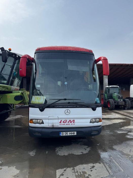 Vand autocar Mercedes 54 locuri
